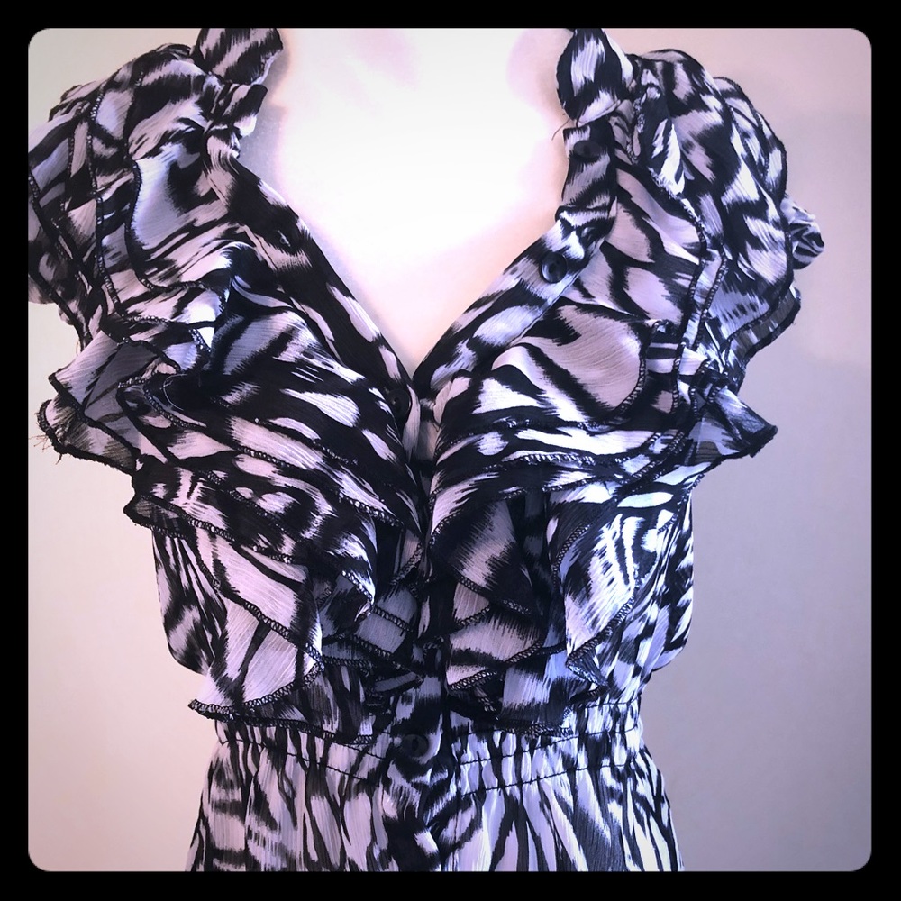 🦓 Zebra Print Ruffle Blouse 🦓